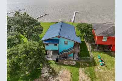 2116 W Bayshore Drive, Palacios, TX 77465 - Photo 5
