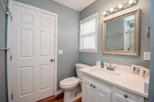 2116 W Bayshore Dr, Palacios, TX 77465 - Photo 29
