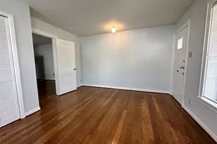 4624 Clay St, Houston, TX 77023 - Photo 3