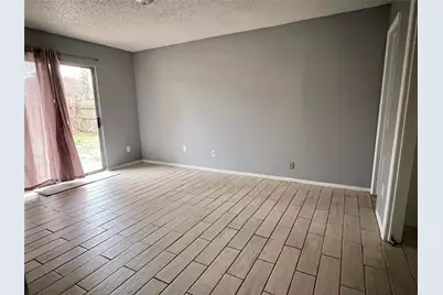 10610 Sandy River Drive, Sugar Land, TX 77498 - Photo 9