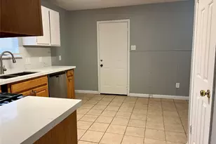 10610 Sandy River Dr, Sugar Land, TX 77498 - Photo 13