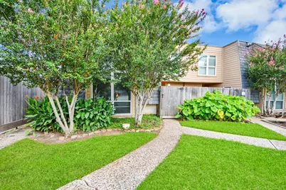 16120 Stuebner Airline Road #404, Spring, TX 77379 - Photo 3