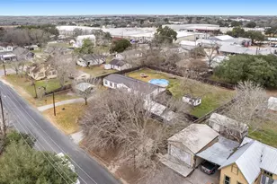 1005 Baumgarten, Schulenburg, TX 78956 - Photo 23