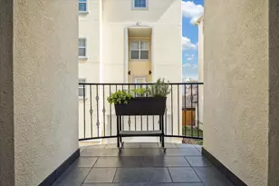 5717 Val Verde St, Houston, TX 77057 - Photo 21
