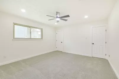 416 Rolling Hills Drive, Panorama Village, TX 77304 - Photo 29