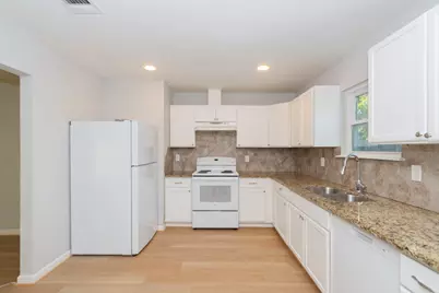 3707 Meadowlake Road, Pasadena, TX 77503 - Photo 7