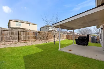 5725 Maxfli Dr Drive, Schertz, TX 78108 - Photo 17