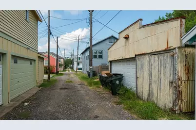 717 and 719 Sealy Street, Galveston, TX 77550 - Photo 33