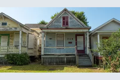 717 and 719 Sealy Street, Galveston, TX 77550 - Photo 9