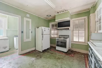717 and 719 Sealy Street, Galveston, TX 77550 - Photo 17