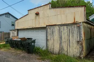 717 and 719 Sealy St, Galveston, TX 77550 - Photo 35