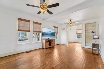 1301 Church Street, Galveston, TX 77550 - Photo 11