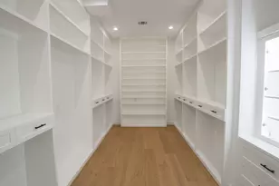 7214 Blandford Ln, Houston, TX 77055 - Photo 9