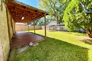 7014 Caladero Dr, Houston, TX 77083 - Photo 27