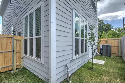 1805 Napa Creek Lane, Houston, TX 77009 - Photo 23