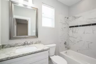 1805 Napa Creek Ln, Houston, TX 77009 - Photo 21