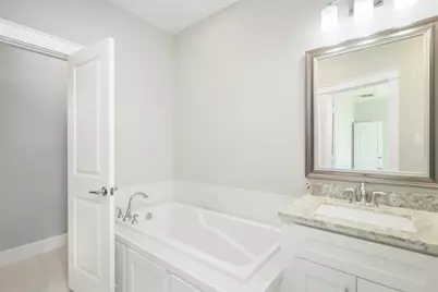 1805 Napa Creek Lane, Houston, TX 77009 - Photo 13
