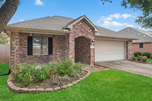 5313 Caprock Dr, Pearland, TX 77584 - Photo 1