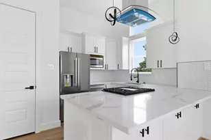 1913 Hoskins Dr, Houston, TX 77080 - Photo 11