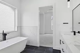 1913 Hoskins Dr, Houston, TX 77080 - Photo 31