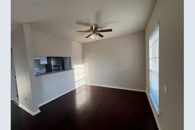 14333 Memorial Drive #31, Houston, TX 77079 - Photo 3