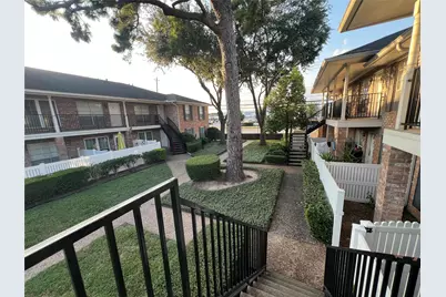 14333 Memorial Drive #31, Houston, TX 77079 - Photo 15