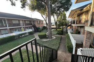 14333 Memorial Dr, Houston, TX 77079 - Photo 15
