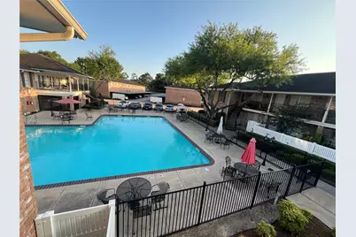 14333 Memorial Drive #31, Houston, TX 77079 - Photo 13