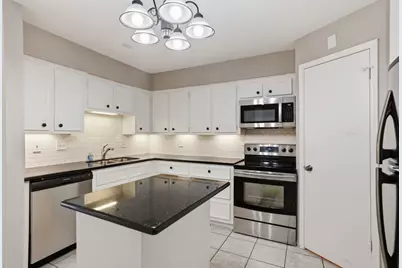 2 River Creek Way, Sugar Land, TX 77478 - Photo 9