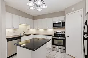 2 River Creek Way, Sugar Land, TX 77478 - Photo 9