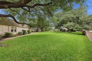 2 River Creek Way, Sugar Land, TX 77478 - Photo 29