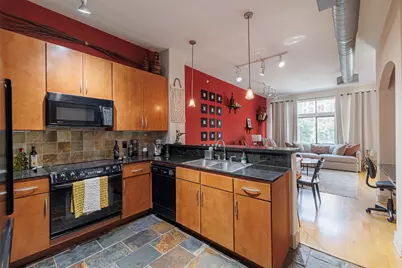 1901 Post Oak Boulevard #2112, Houston, TX 77056 - Photo 1