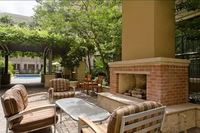 1901 Post Oak Boulevard #2112, Houston, TX 77056 - Photo 13