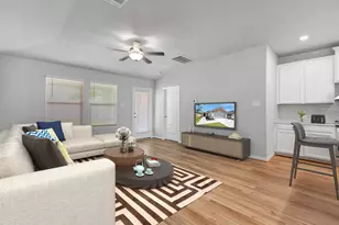 18717 Timber Gln Dr, Montgomery, TX 77316 - Photo 7