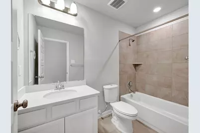 18717 Timber Glen Drive, Montgomery, TX 77316 - Photo 17