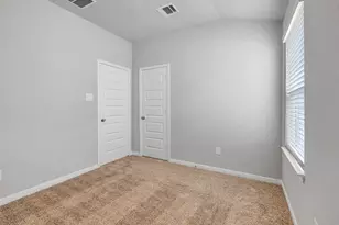 18717 Timber Gln Dr, Montgomery, TX 77316 - Photo 15