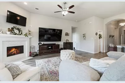 4042 Shackleton Court, Iowa Colony, TX 77583 - Photo 9