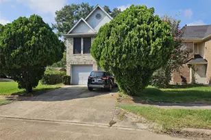 13615 Repa Ln, Houston, TX 77014 - Photo 3
