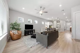 2406 Driftwood Trl, Kemah, TX 77565 - Photo 11