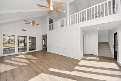 13946 Dolphin Drive, Willis, TX 77318 - Photo 5