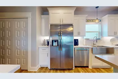 972 Bahama Drive, Crystal Beach, TX 77650 - Photo 15