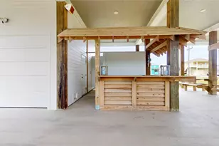 972 Bahama Dr, Crystal Beach, TX 77650 - Photo 33