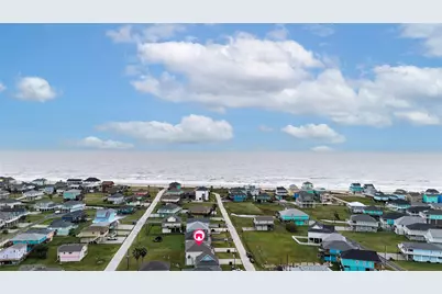 972 Bahama Drive, Crystal Beach, TX 77650 - Photo 5