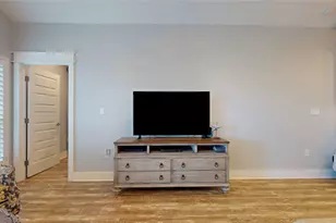 972 Bahama Dr, Crystal Beach, TX 77650 - Photo 11