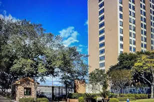 7510 Hornwood Dr, Houston, TX 77036 - Photo 13