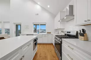 16713 Moby Dick, Jamaica Beach, TX 77554 - Photo 13