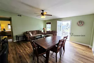 16611 Jolly Roger Rd, Jamaica Beach, TX 77554 - Photo 11