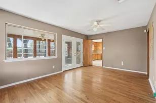 10615 Brinwood Dr, Houston, TX 77043 - Photo 29