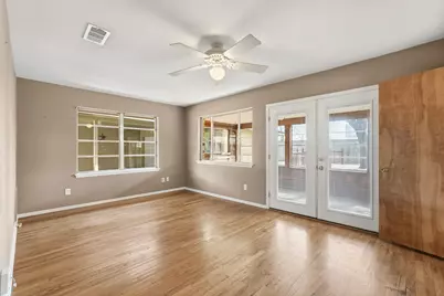 10615 Brinwood Drive, Houston, TX 77043 - Photo 27