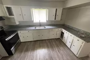 2010 13th St, Port Arthur, TX 77640 - Photo 11